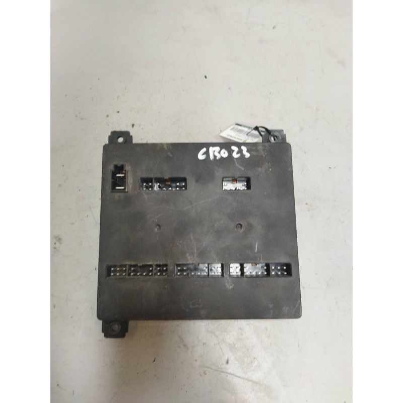 Recambio de caja reles / fusibles para nissan trucks atleon 165 referencia OEM IAM 243109X201 - Blanco 3