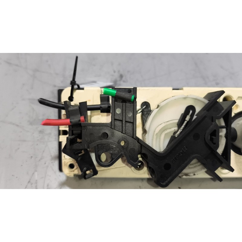 Recambio de mando calefaccion / aire acondicionado para daf serie xf105.460 12.9 diesel referencia OEM IAM 1454146 - Blanco 8