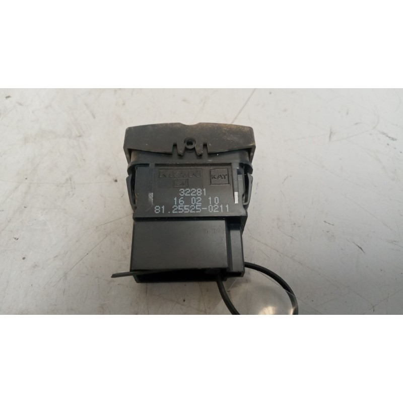 Recambio de interruptor para man tgx 18.480 12.4 diesel referencia OEM IAM 81255250211 - Blanco 3