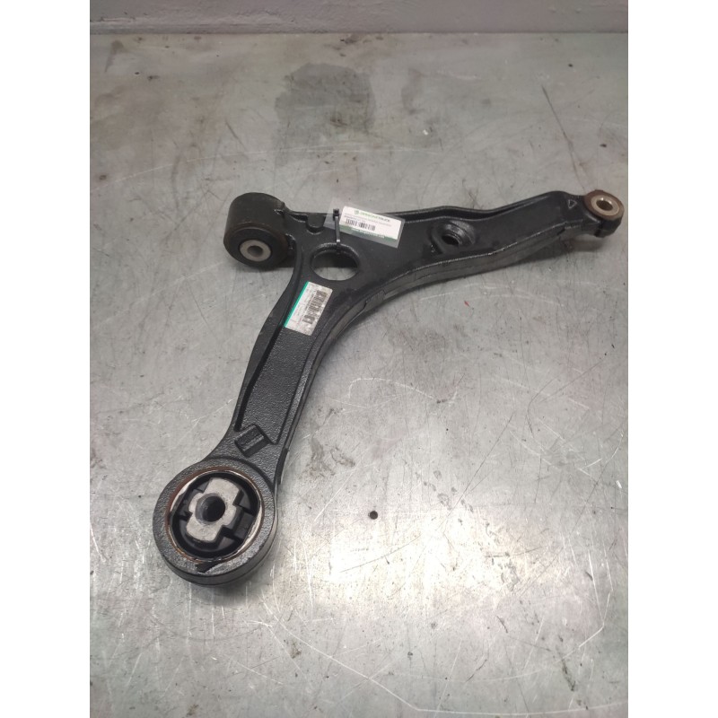 Recambio de brazo suspension inferior delantero izquierdo para elnagh t-loft 582 referencia OEM IAM 01394319080  
