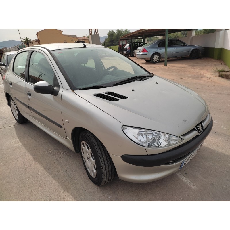 PEUGEOT 206 BERLINA
