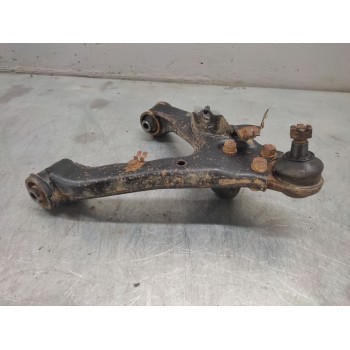 Recambio de brazo suspension superior trasero derecho para mitsubishi pajero referencia OEM IAM   