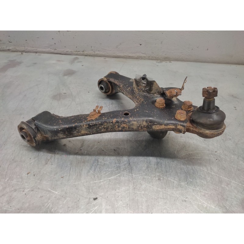 Recambio de brazo suspension superior trasero derecho para mitsubishi pajero referencia OEM IAM - Azul 4