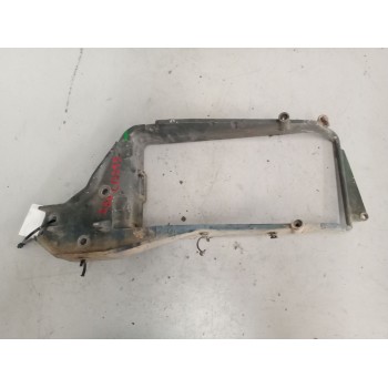 SOPORTE FARO IZQUIERDO 1407465 ACAR897
