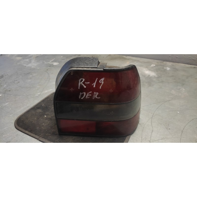 Recambio de piloto trasero derecho para renault 19 hatchback (b/c53) tde referencia OEM IAM 2