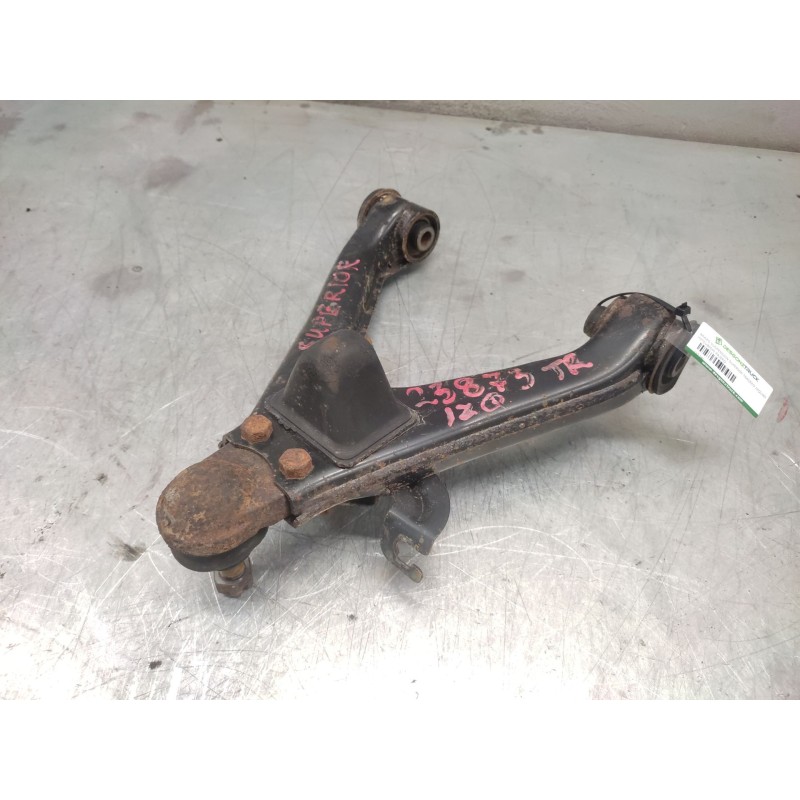 Recambio de brazo suspension superior trasero izquierdo para mitsubishi pajero referencia OEM IAM   