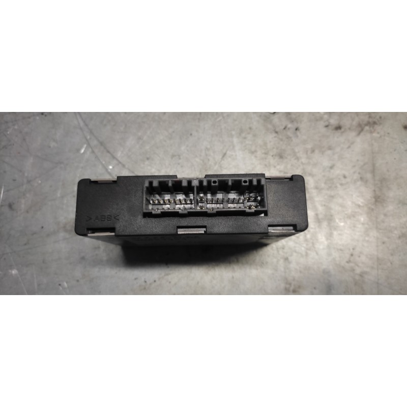 Recambio de modulo electronico para volvo s40 berlina 1.9 turbodiesel referencia OEM IAM 30824424 2