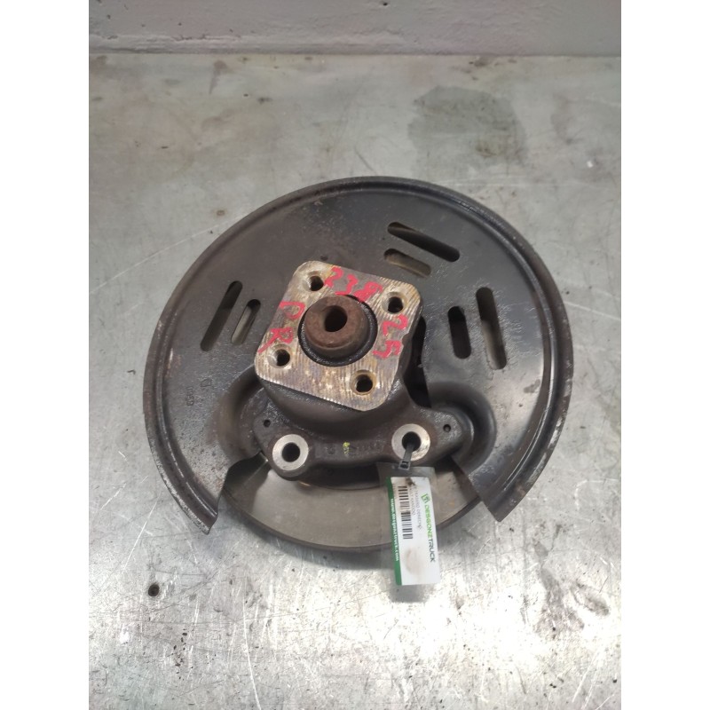 Recambio de buje trasero derecho para renault kangoo dynamique referencia OEM IAM - Blanco 2