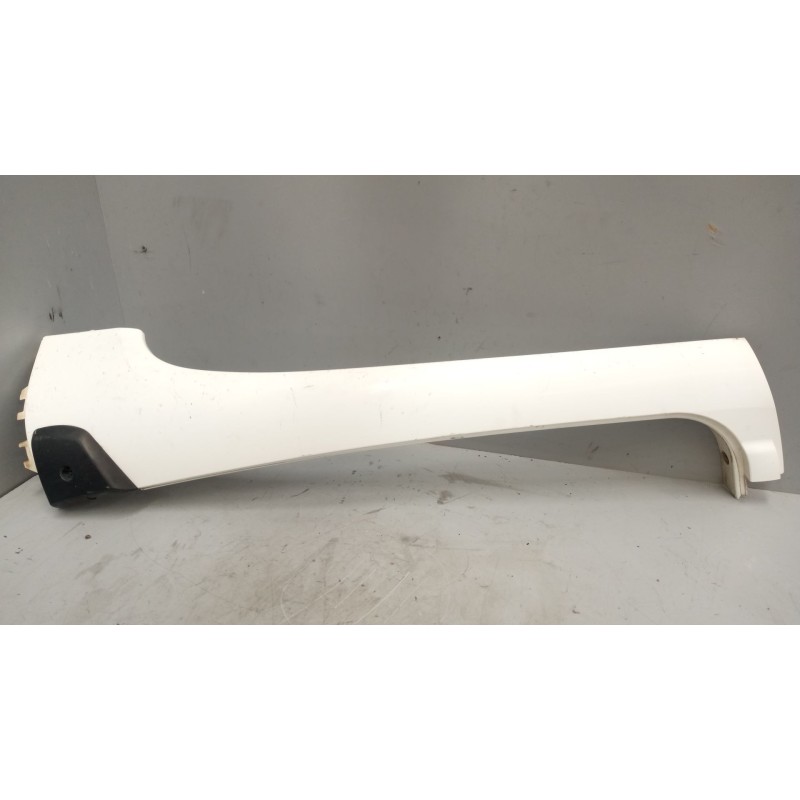 Recambio de moldura luna delantera para man tgx 18.xxx 12.4 diesel referencia OEM IAM 81624100115  IZQUIERDA