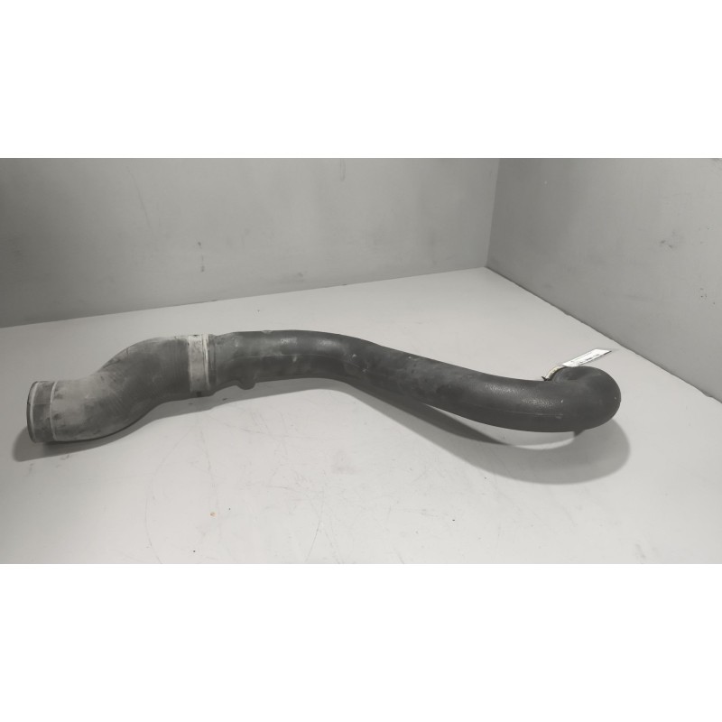 Recambio de tubo admision para iveco eurocargo 05.03  fki 180 e tráfico urbano referencia OEM IAM 504076828  