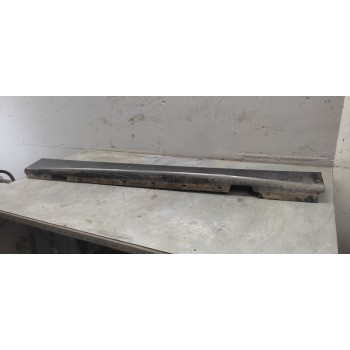 Recambio de estribo derecho para bmw serie 1 berlina (e81/e87) 120d referencia OEM IAM   