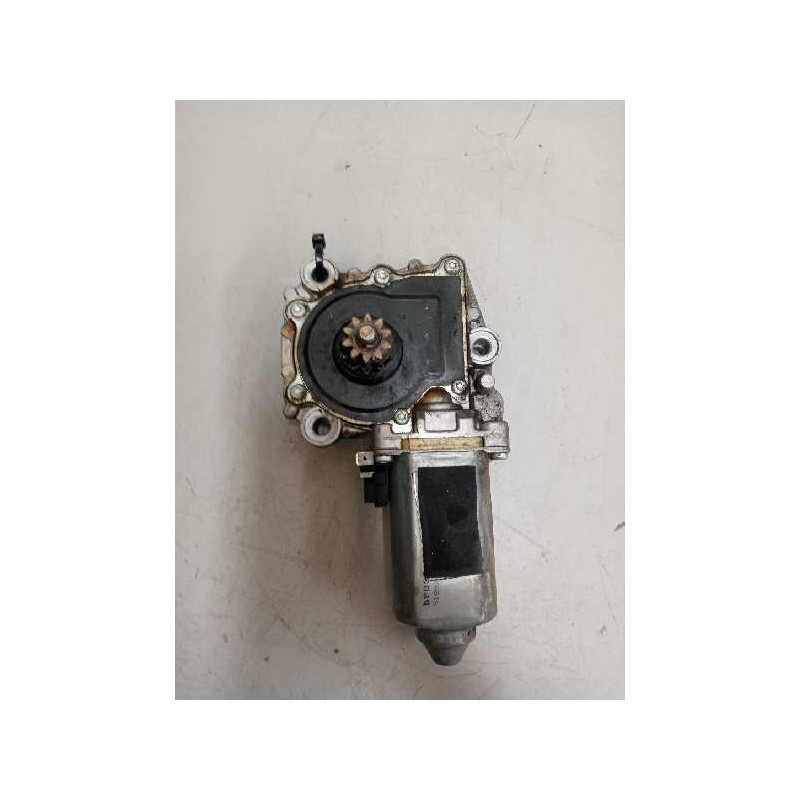Recambio de motor elevalunas delantero derecho para volvo fh 12 2002  12.1 diesel (d12d460) referencia OEM IAM 3176550 - Blanco 2