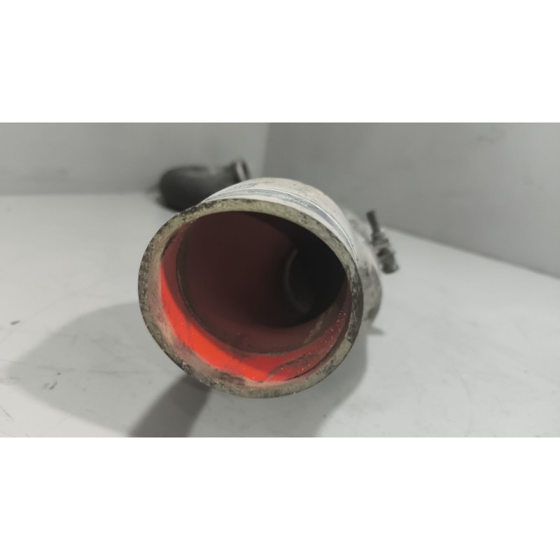 Recambio de tubo admision para iveco eurocargo 05.03  fki 180 e tráfico urbano referencia OEM IAM 504076828 - Rojo 4