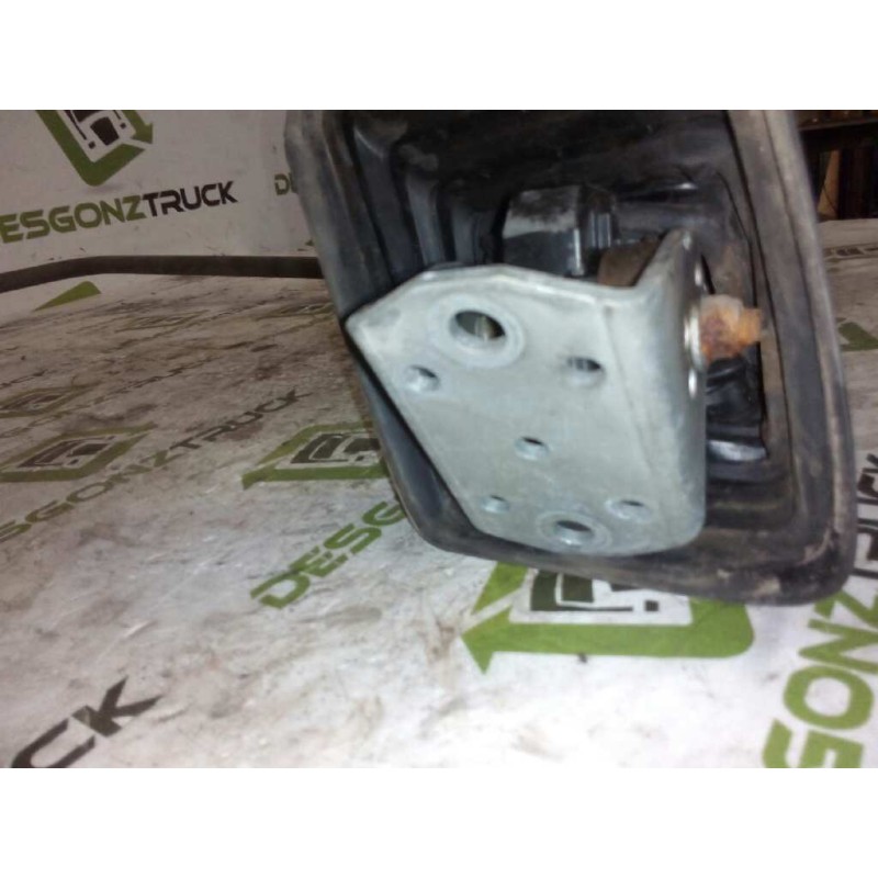 Recambio de brazo retrovisor izquierdo para iveco eurocargo fki  (typ 80 e 15) tráfico urbano referencia OEM IAM - Blanco 2