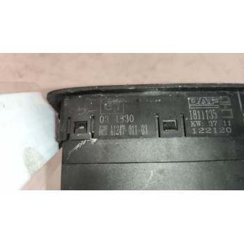 Recambio de mando elevalunas delantero izquierdo para daf serie xf105.xxx 12.9 diesel referencia OEM IAM 1811135  