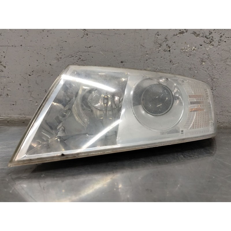Recambio de faro izquierdo para skoda octavia ii combi (1z5) 2.0 tdi 4x4 referencia OEM IAM   