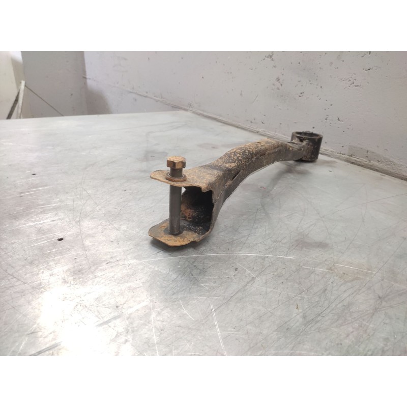 Recambio de brazo suspension inferior trasero derecho para mitsubishi pajero referencia OEM IAM - Azul 2