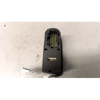 Recambio de mando elevalunas delantero izquierdo para daf serie xf105.xxx 12.9 diesel referencia OEM IAM 1811135  