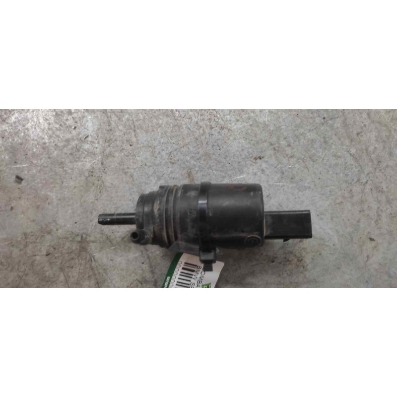 Recambio de bomba limpia para bmw serie 1 berlina (e81/e87) 120d referencia OEM IAM 61128377612 2 PINS - Gris 2