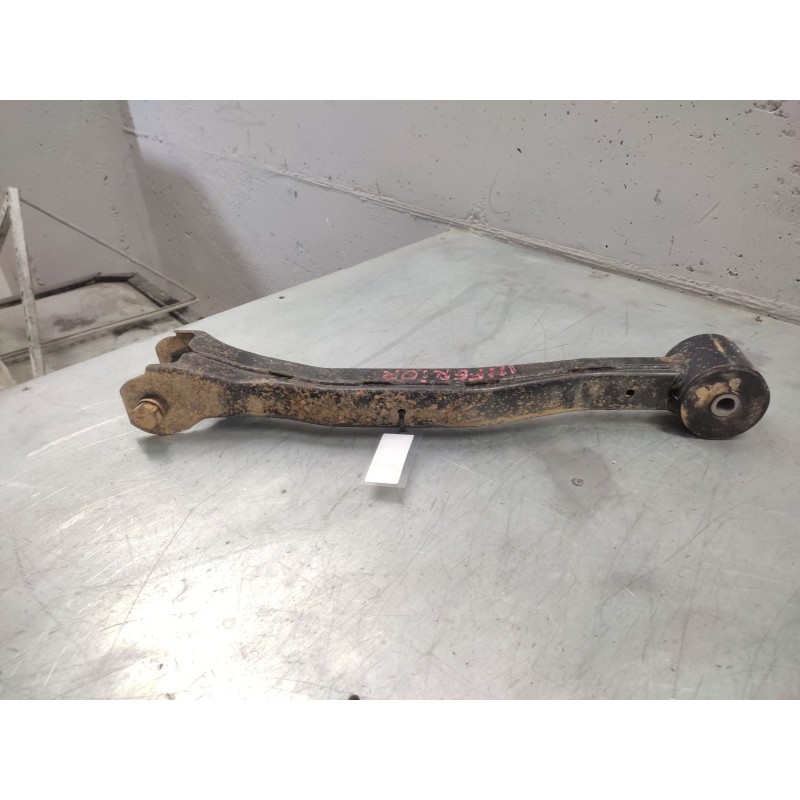 Recambio de brazo suspension inferior trasero izquierdo para mitsubishi pajero referencia OEM IAM - Azul 2