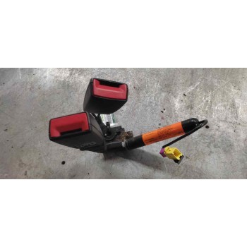 Recambio de pretensor airbag derecho para opel vectra c berlina club referencia OEM IAM 24463290F TRASERO CENTRAL 