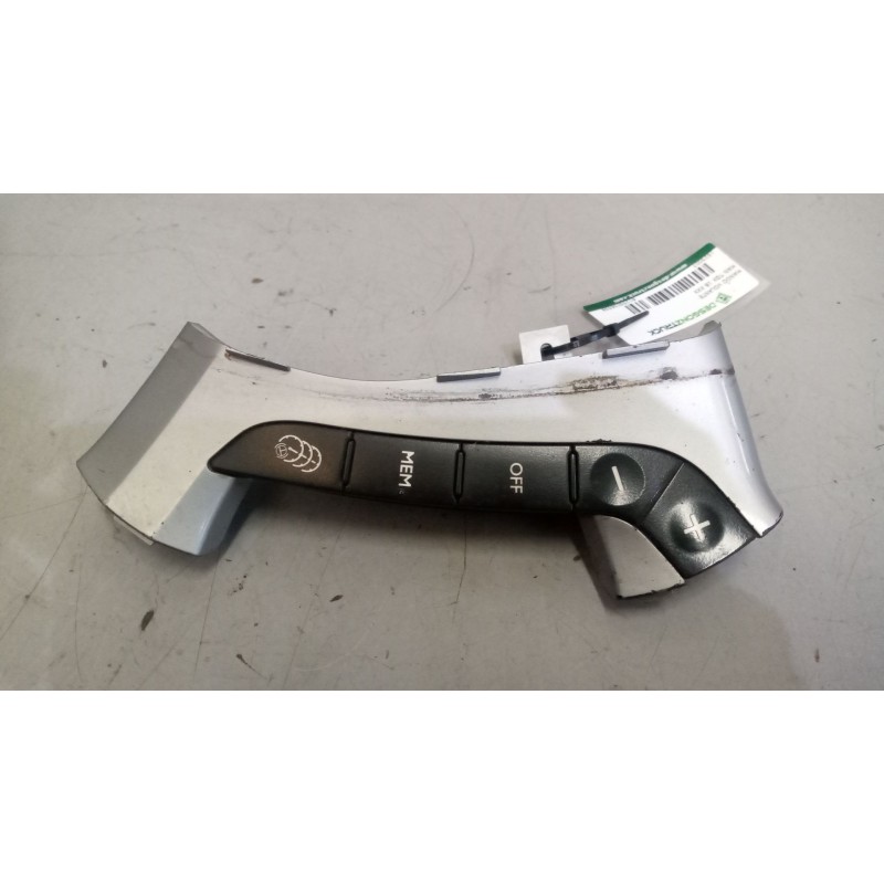 Recambio de mando volante para man tgx 18.xxx 12.4 diesel referencia OEM IAM 81255036559  