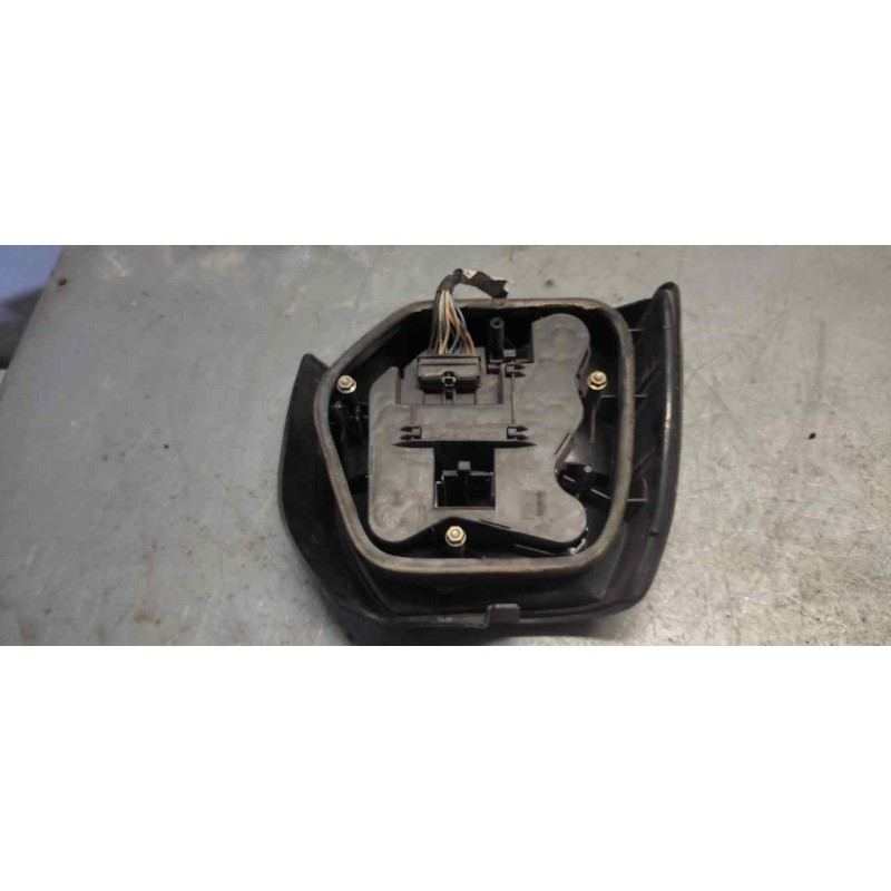 Recambio de piloto trasero derecho para renault 19 hatchback (b/c53) gtd referencia OEM IAM 2