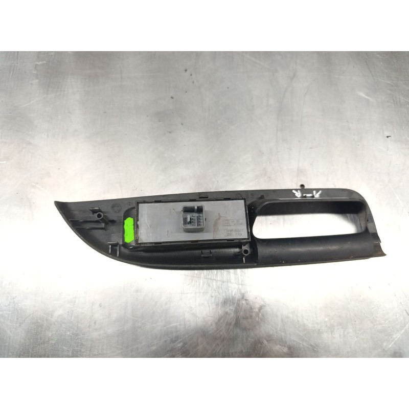 Recambio de mando elevalunas delantero izquierdo para skoda octavia ii combi (1z5) 2.0 tdi 4x4 referencia OEM IAM - Negro 2