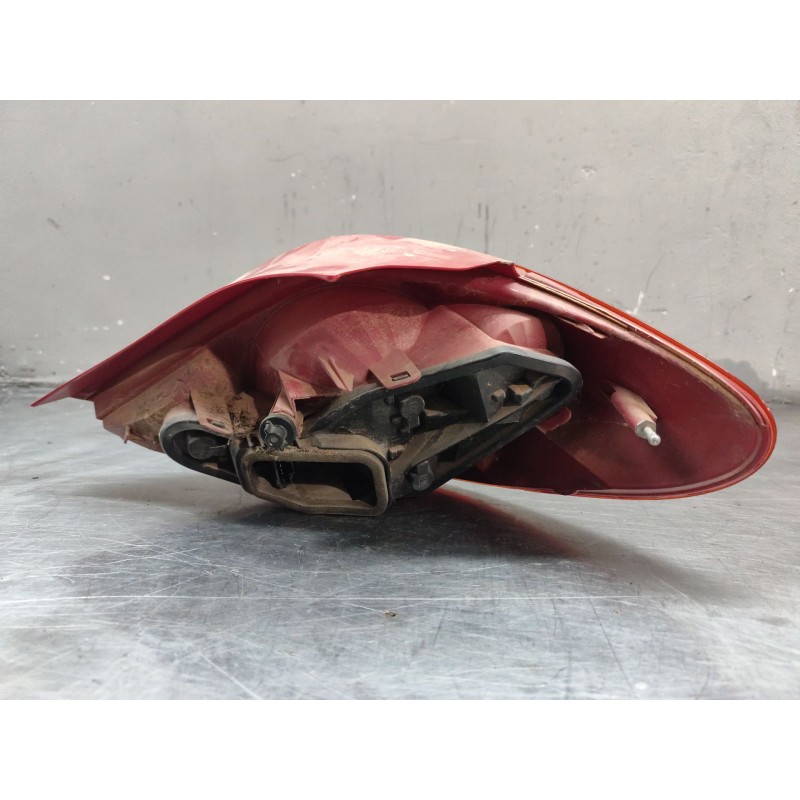 Recambio de piloto trasero izquierdo para peugeot 207 xs pack referencia OEM IAM 964998668002 - Gris 2