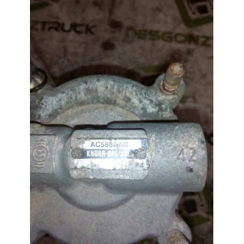 Recambio de valvula aire para renault trucks midliner m 180.10/c (175cv) referencia OEM IAM AC586AAX  VALVULA COMPENSADORA