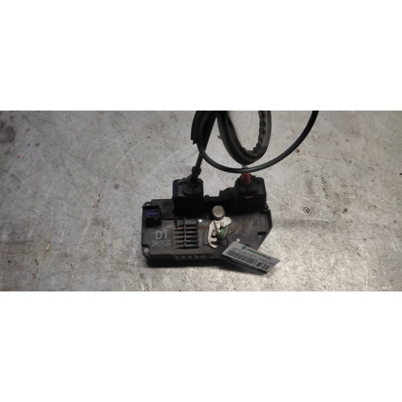 Recambio de cerradura puerta trasera derecha para opel zafira a elegance referencia OEM IAM 24414135 - Azul 2