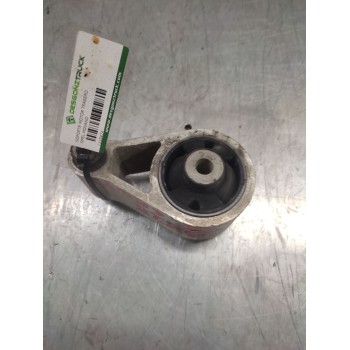 Recambio de soporte motor trasero para opel movano combi medio 3.5t referencia OEM IAM  CENTRAL 