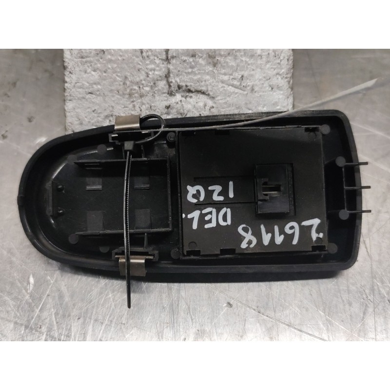 Recambio de mando elevalunas delantero izquierdo para iveco daily config. paquetería cabina simple 35s... batalla 3750 referenci - Blanco 3