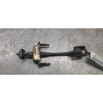 RETENEDOR PUERTA DELANTERA IZQUIERDA