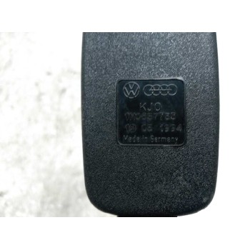 Recambio de enganche de cinturon delantero izquierdo para volkswagen golf iii variant ( 1h5) cl referencia OEM IAM 1H0857755  