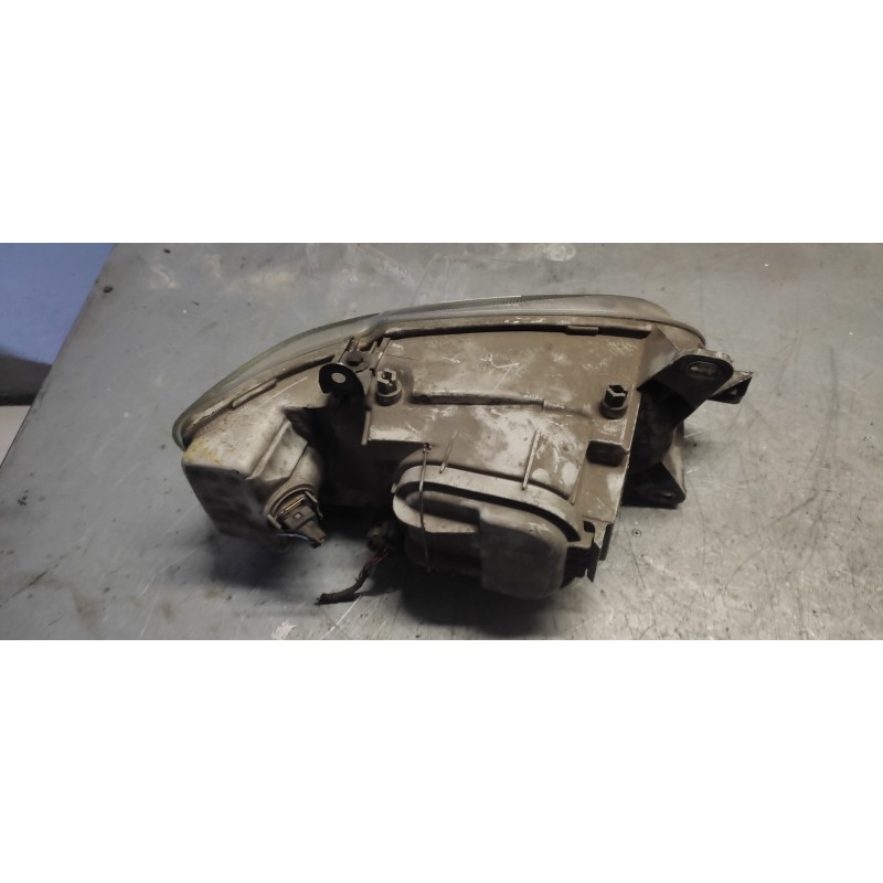Recambio de faro izquierdo para ford escort berl./turnier ghia berlina referencia OEM IAM 2