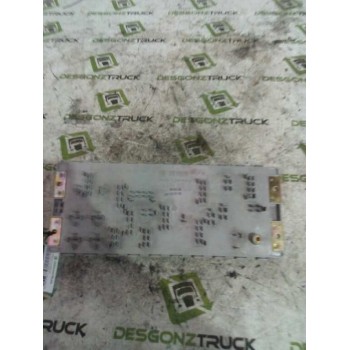 CAJA RELES / FUSIBLES 365010 896009 365010