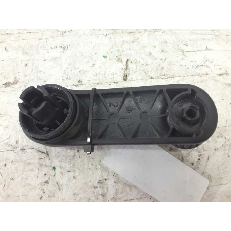 Recambio de maneta elevalunas trasera derecha para renault clio ii fase i (b/cbo) 1.9 diesel referencia OEM IAM 7700811387 - Rojo 2