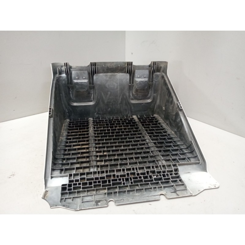 Recambio de tapa bateria para scania serie p/g/r (c-clase) fsa r450 (4x2) largo cr 19 a referencia OEM IAM 2428035 - Blanco 3