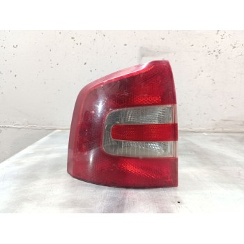 Recambio de piloto trasero izquierdo para skoda octavia ii combi (1z5) 2.0 tdi 4x4 referencia OEM IAM   