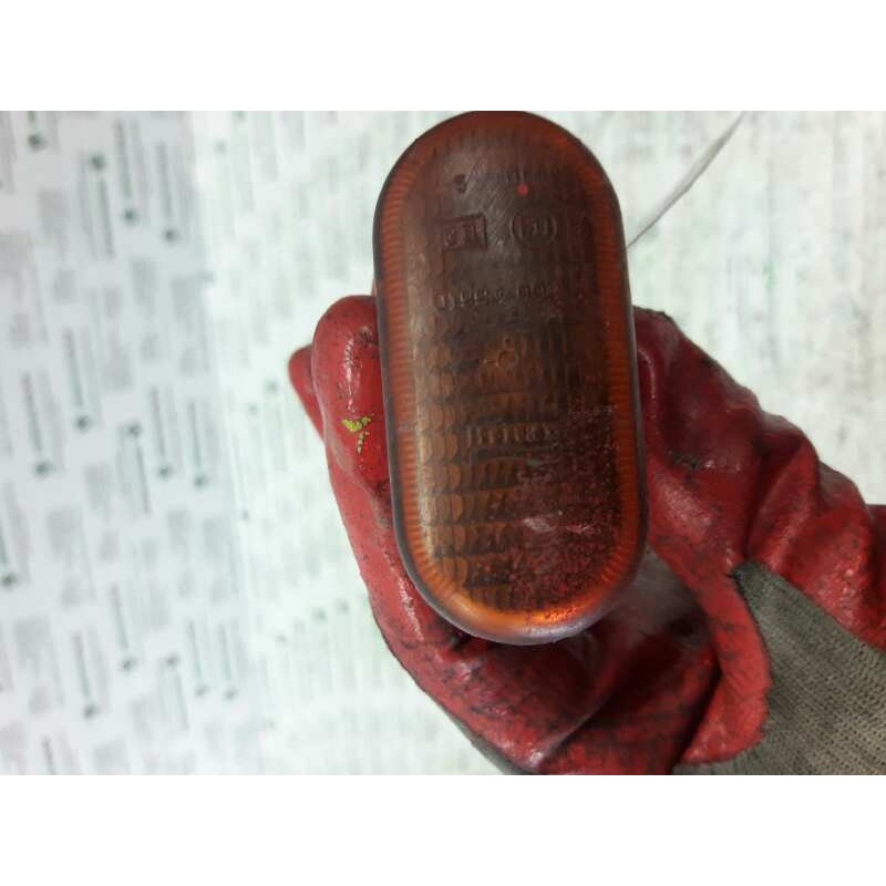 Recambio de piloto lateral izquierdo para renault clio ii fase i (b/cbo) 1.9 diesel referencia OEM IAM - Rojo 2