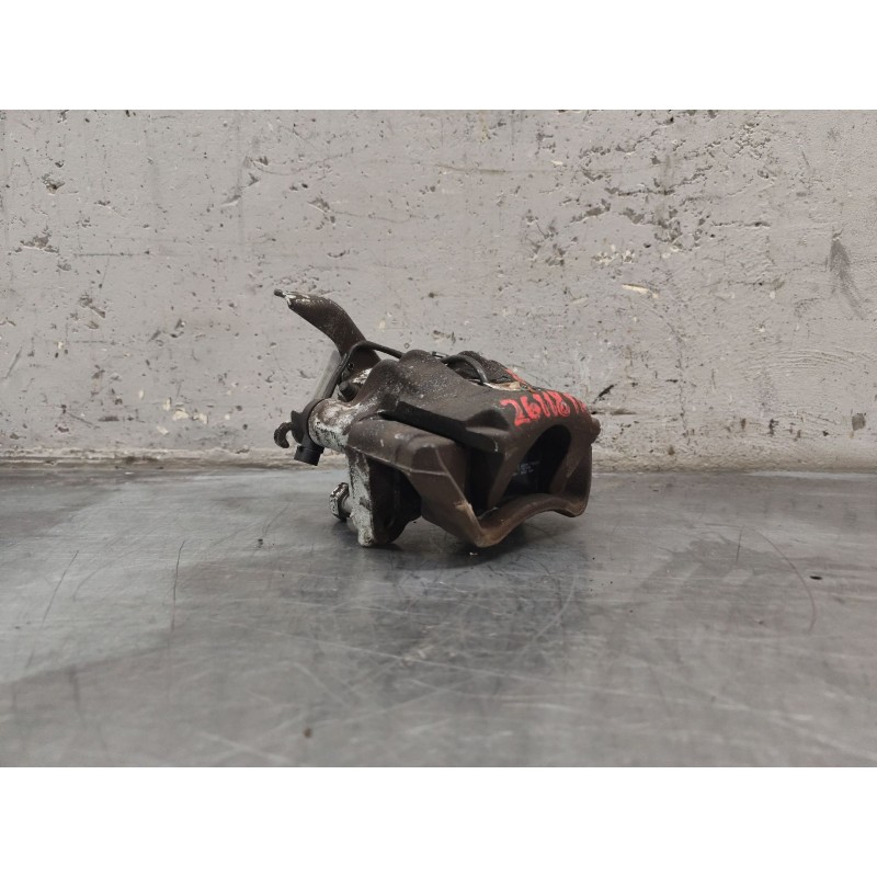 Recambio de pinza freno trasera derecha para iveco daily config. paquetería cabina simple 35s... batalla 3750 referencia OEM IAM - Blanco