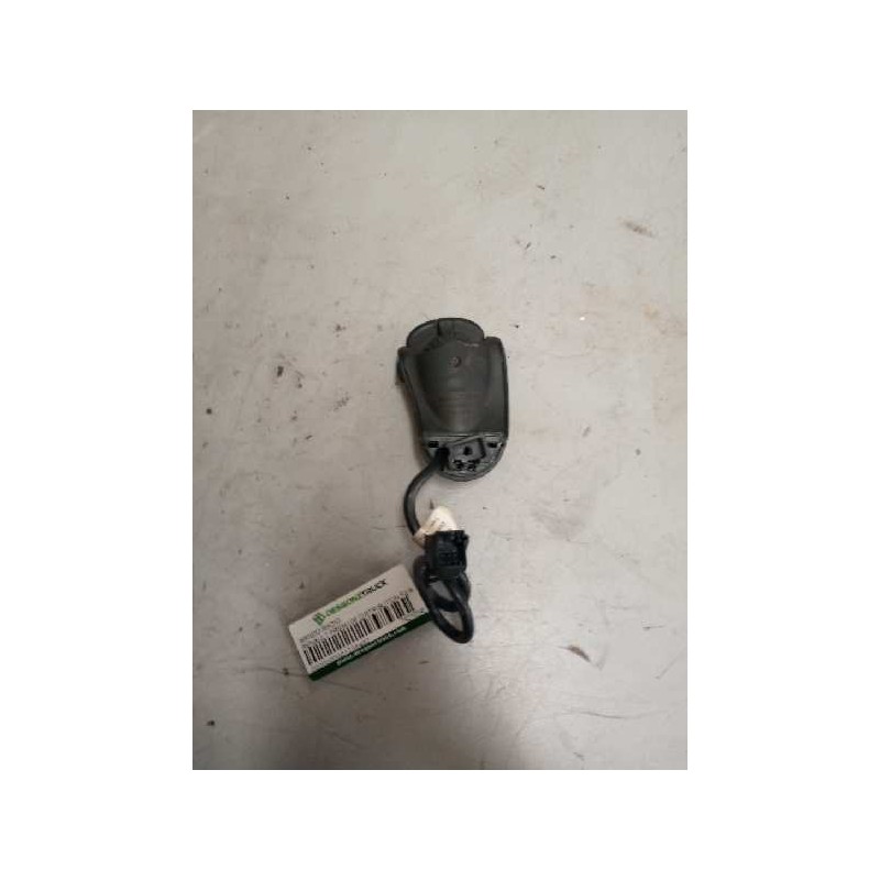 Recambio de mando radio para renault premium distribution fg 4x2 corto referencia OEM IAM 742101463901 2