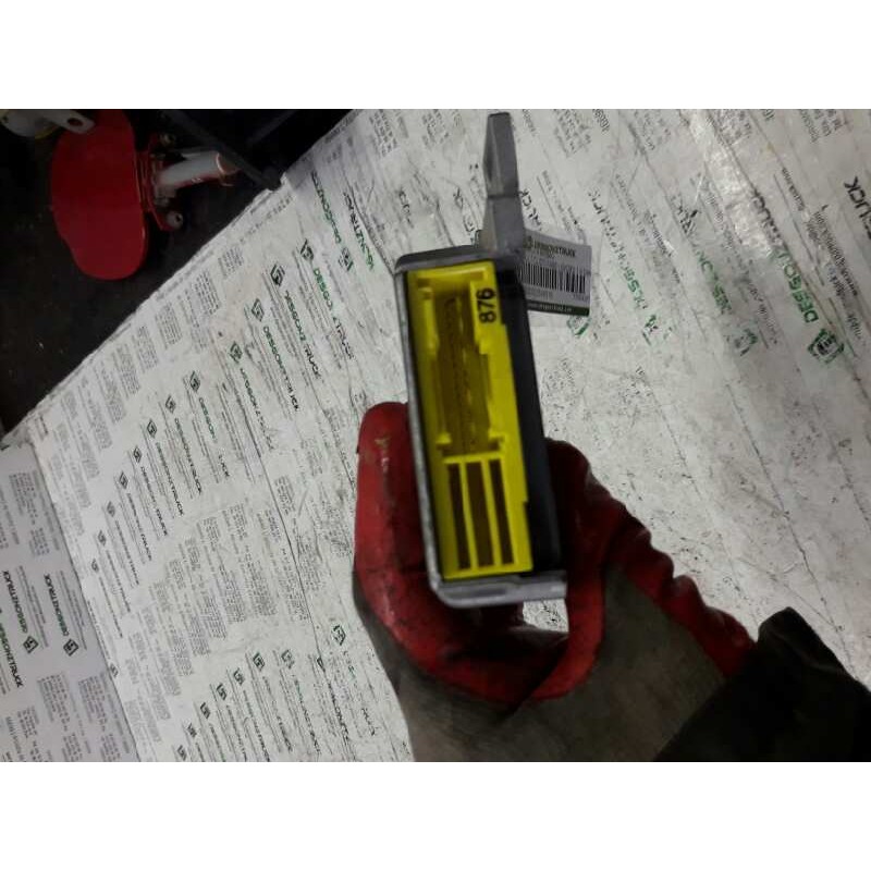 Recambio de centralita airbag para renault clio ii fase i (b/cbo) 1.9 diesel referencia OEM IAM 7700426752 0285001155 BOSCH - Rojo 2