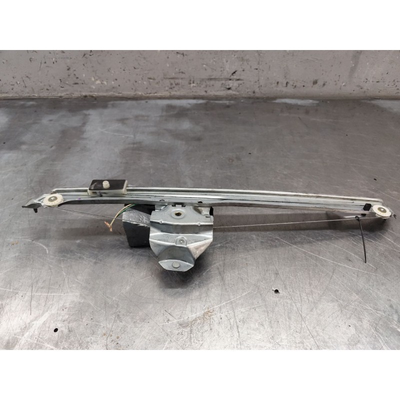 Recambio de elevalunas delantero derecho para renault trafic iii furgoneta (fg_) 2.0 dci 120 (fgmn) referencia OEM IAM 3321991 - Blanco 2