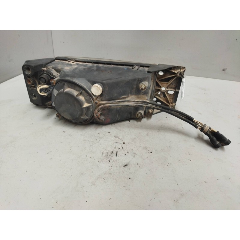 Recambio de faro izquierdo para iveco eurocargo referencia OEM IAM 4855964 - Blanco 2