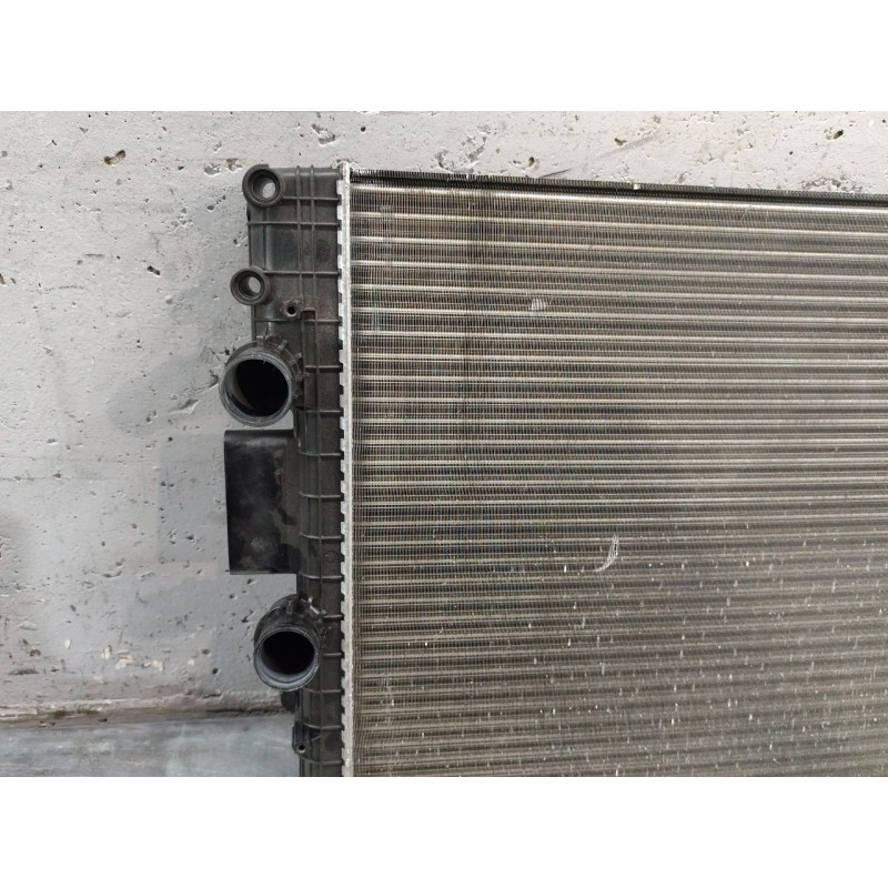 Recambio de radiador agua para iveco daily config. paquetería cabina simple 35s... batalla 3750 referencia OEM IAM - Blanco 5