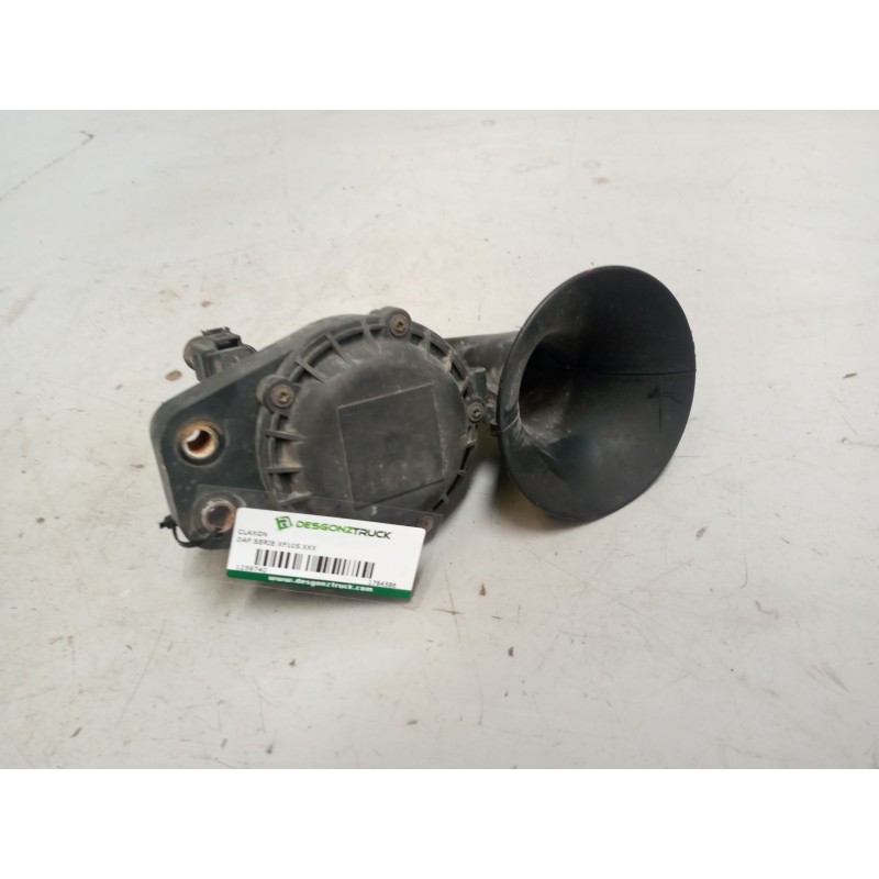Recambio de claxon para daf serie xf105.xxx 12.9 diesel referencia OEM IAM 1784586  