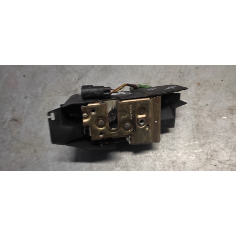 Recambio de cerradura puerta delantera izquierda para ford escort berl./turnier ghia berlina referencia OEM IAM  CON CENTRALIZAD