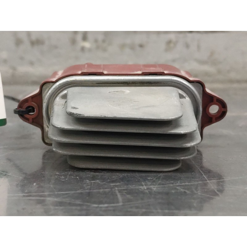 Recambio de resistencia calefaccion para iveco daily config. paquetería cabina simple 35s... batalla 3750 referencia OEM IAM 570 - Blanco 3